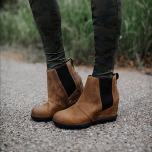 Sorel Joan of Arctic Wedge II Chelsea Boot